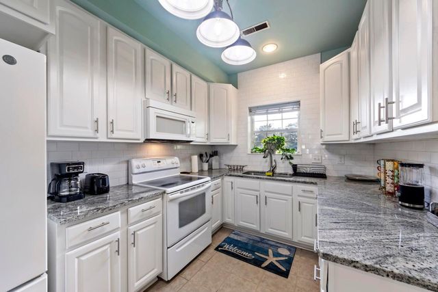 4765 Arco Lane, North Charleston, SC 29418