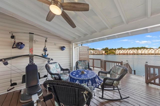 4765 Arco Lane, North Charleston, SC 29418