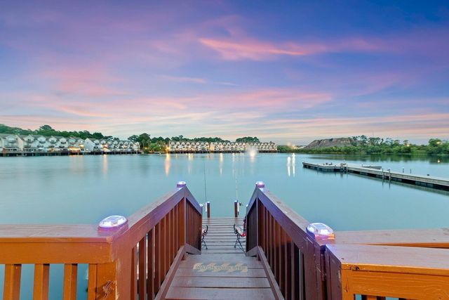 4765 Arco Lane, North Charleston, SC 29418