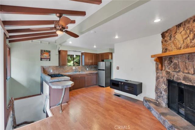 739 Lake Drive, Lake Arrowhead, CA 92385