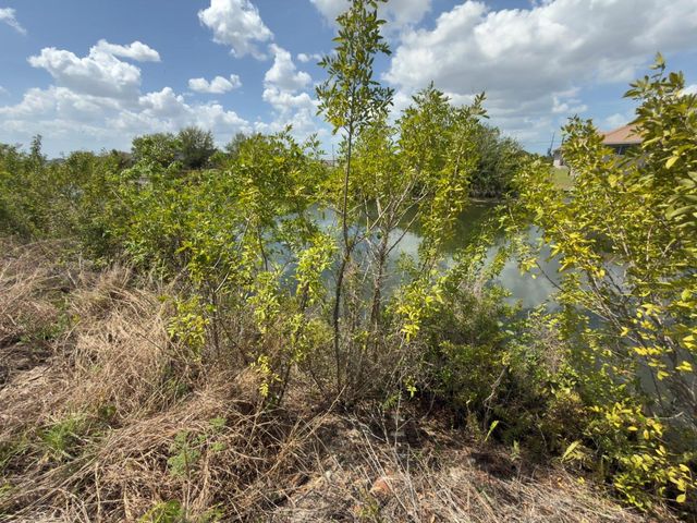 2206 NE 1ST PLACE, Cape Coral, FL 33909