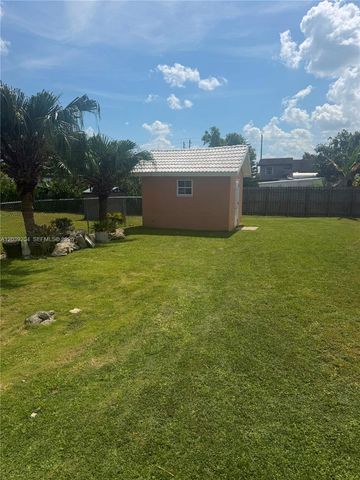 12150 SW 213th Ter, Miami, FL 33177