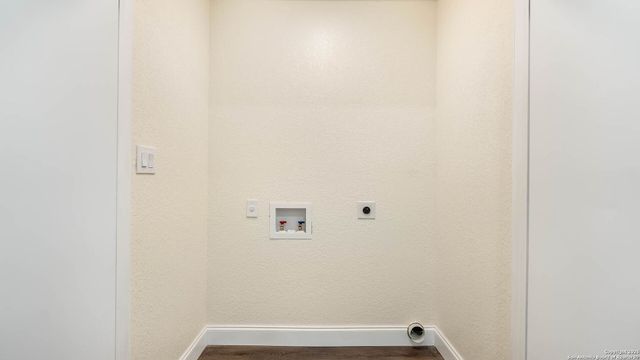 6335 Marrogot Run, San Antonio, TX 78233