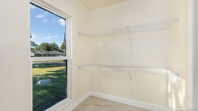 6335 Marrogot Run, San Antonio, TX 78233