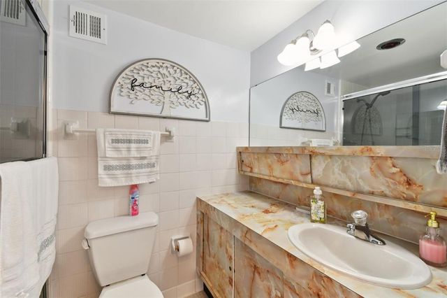 31 ISLAND WAY 609, Clearwater Beach, FL 33767