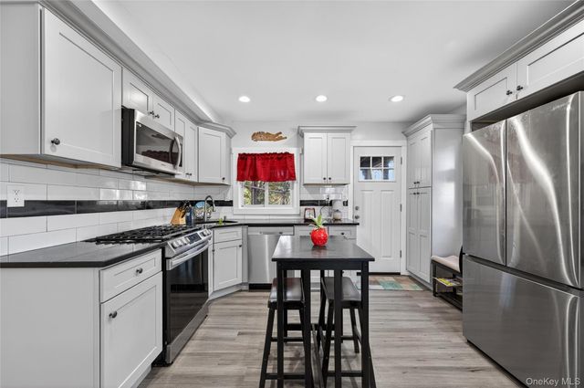 2934 Dahlia Avenue, Baldwin, NY 11510