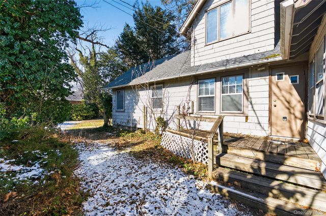 2934 Dahlia Avenue, Baldwin, NY 11510