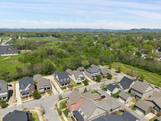 804 Charming Ct, Franklin, TN 37064