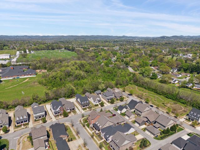 804 Charming Ct, Franklin, TN 37064