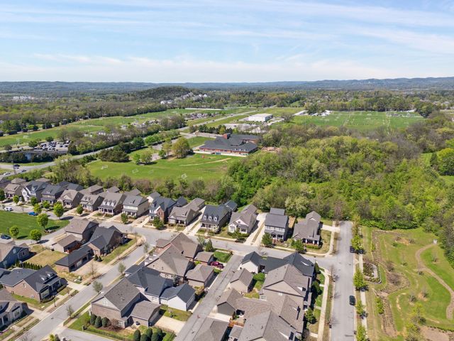 804 Charming Ct, Franklin, TN 37064