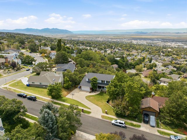 2902 S 650 E, Bountiful, UT 84010
