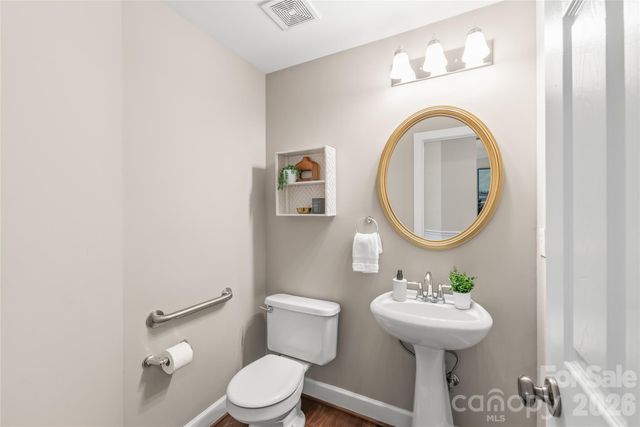 2208 Henery Tuckers Court, Charlotte, NC 28270