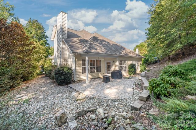 2208 Henery Tuckers Court, Charlotte, NC 28270