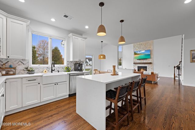 5 Willow Court, Stafford, NJ 08050