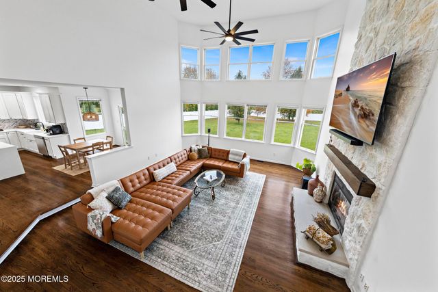 5 Willow Court, Stafford, NJ 08050