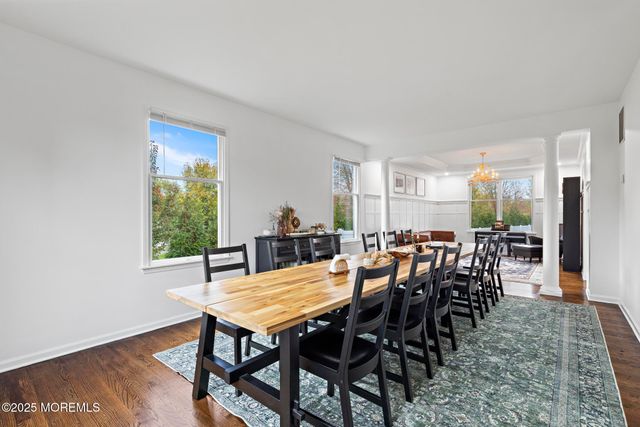 5 Willow Court, Stafford, NJ 08050