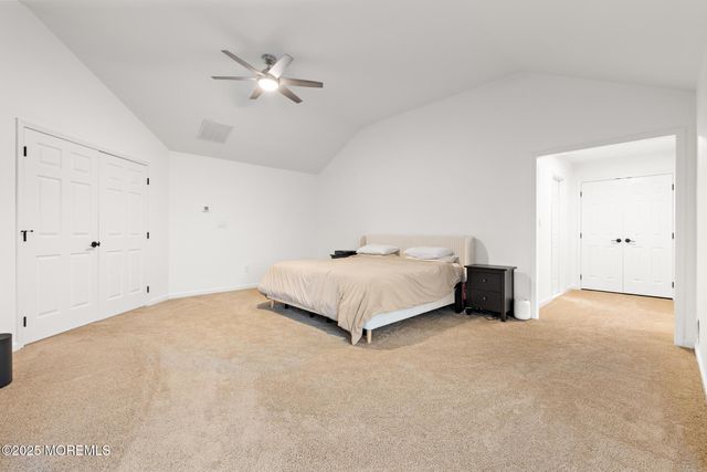 5 Willow Court, Stafford, NJ 08050