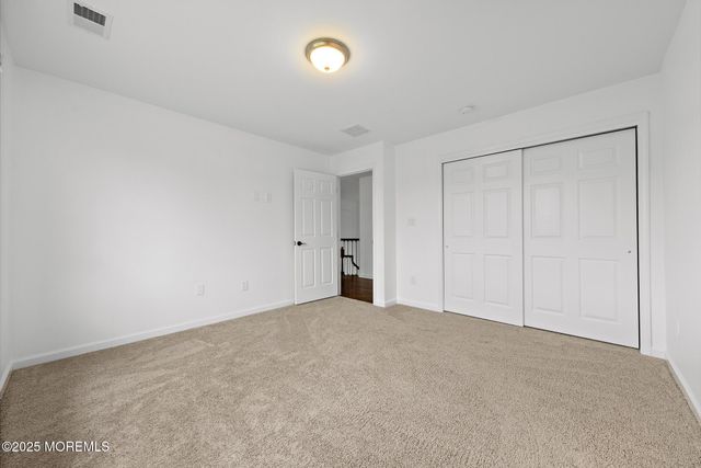 5 Willow Court, Stafford, NJ 08050