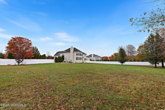 5 Willow Court, Stafford, NJ 08050