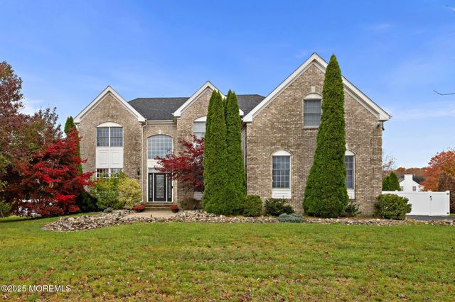 5 Willow Court, Stafford, NJ 08050