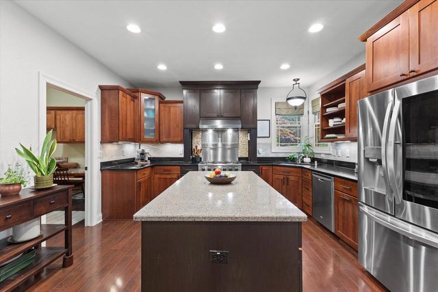 11303 47th AVENUE, Pleasant Prairie, WI 53158