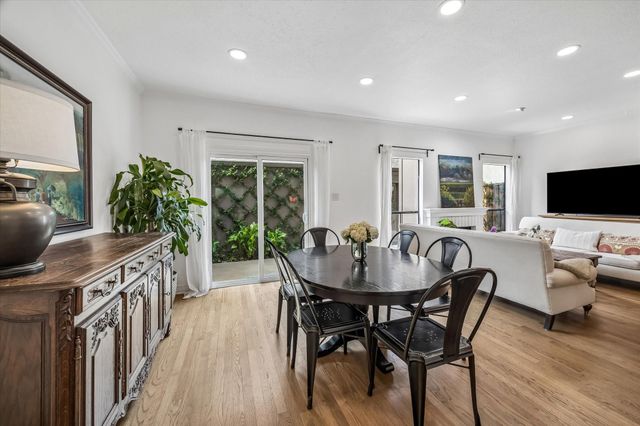 701 Bering Drive 1501, Houston, TX 77057