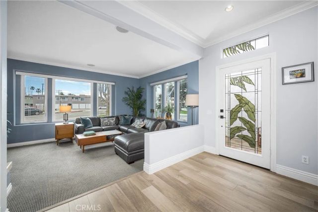 1713 Electric Avenue, Seal Beach, CA 90740