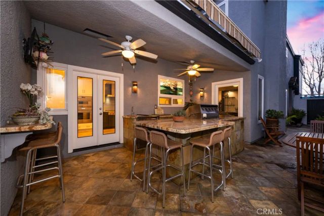 1713 Electric Avenue, Seal Beach, CA 90740