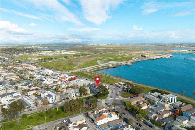 1713 Electric Avenue, Seal Beach, CA 90740