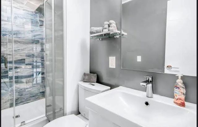 1905 N 45th Avenue, Hollywood, FL 33021