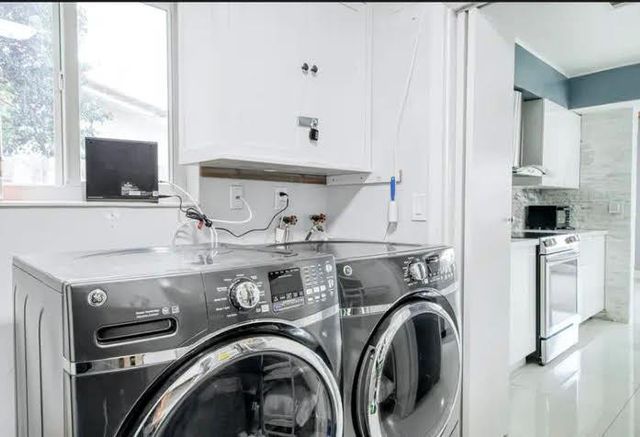 1905 N 45th Avenue, Hollywood, FL 33021