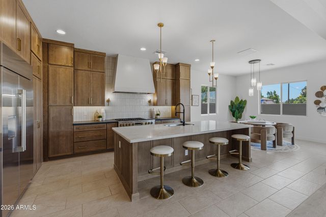 14651 N 73RD Drive, Peoria, AZ 85381