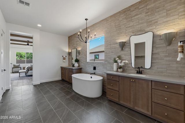 14651 N 73RD Drive, Peoria, AZ 85381