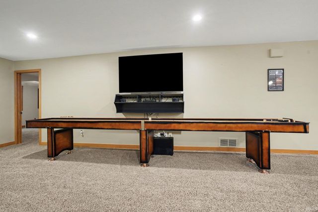 59589 Walton Drive, Elkhart, IN 46517