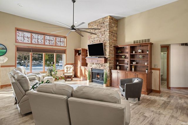 59589 Walton Drive, Elkhart, IN 46517