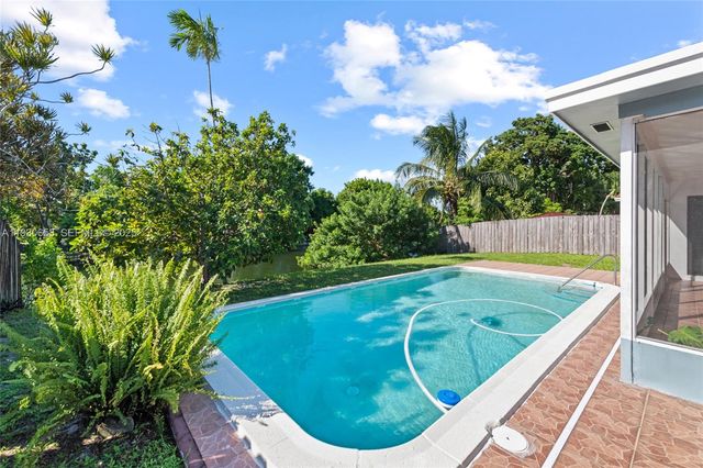 7070 NW 21st St 0, Sunrise, FL 33313