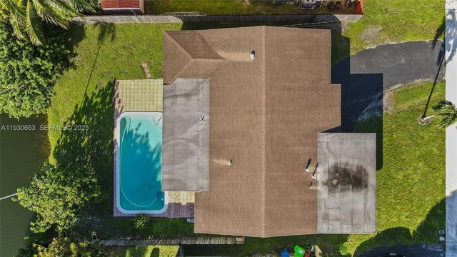 7070 NW 21st St 0, Sunrise, FL 33313