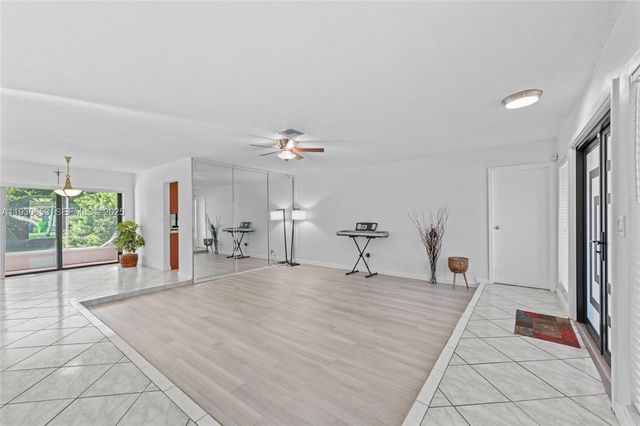 7070 NW 21st St 0, Sunrise, FL 33313