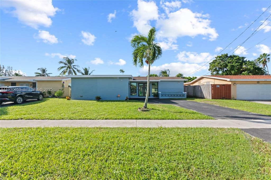 7070 NW 21st St 0, Sunrise, FL 33313