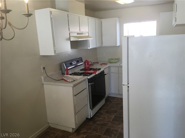 1721 Cordoba Lane, Las Vegas, NV 89108