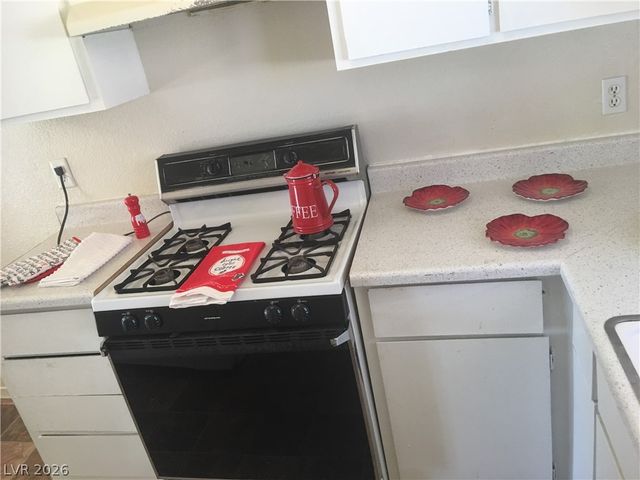 1721 Cordoba Lane, Las Vegas, NV 89108