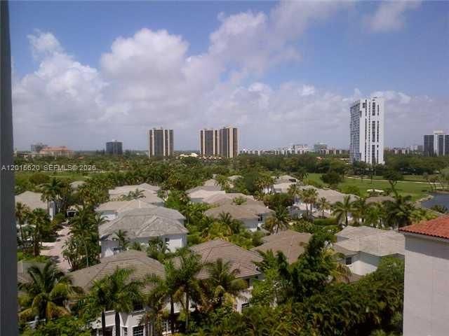 19900 E Country Club Dr 804, Aventura, FL 33180