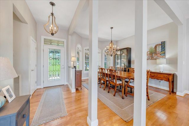 625 Winding Waters DR, Moneta, VA 24121