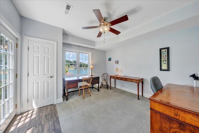 625 Winding Waters DR, Moneta, VA 24121