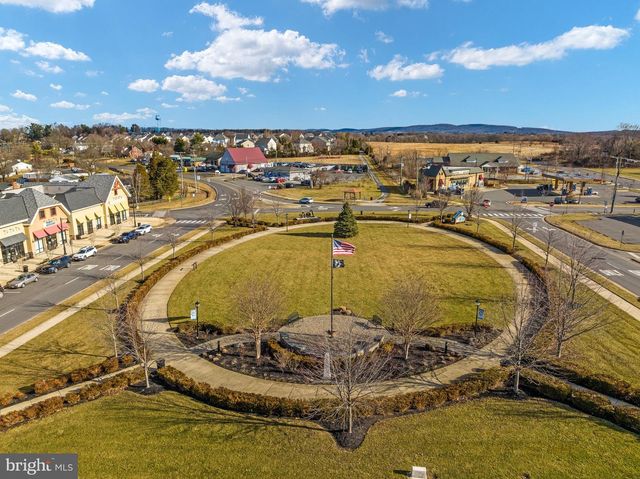 38689 CASSIA LN, Lovettsville, VA 20180