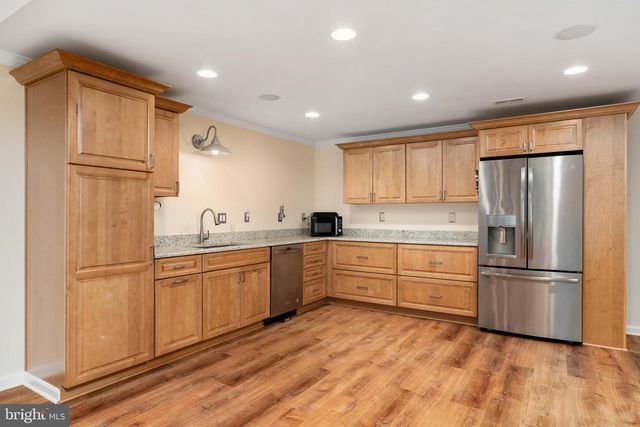38689 CASSIA LN, Lovettsville, VA 20180