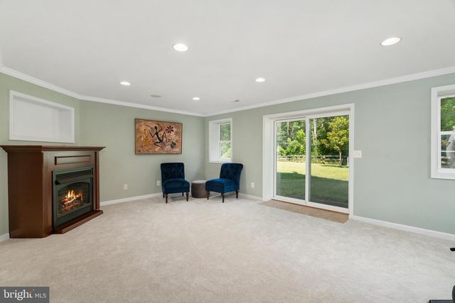 38689 CASSIA LN, Lovettsville, VA 20180