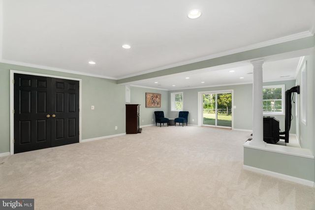 38689 CASSIA LN, Lovettsville, VA 20180