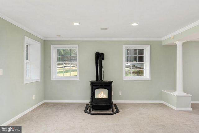 38689 CASSIA LN, Lovettsville, VA 20180