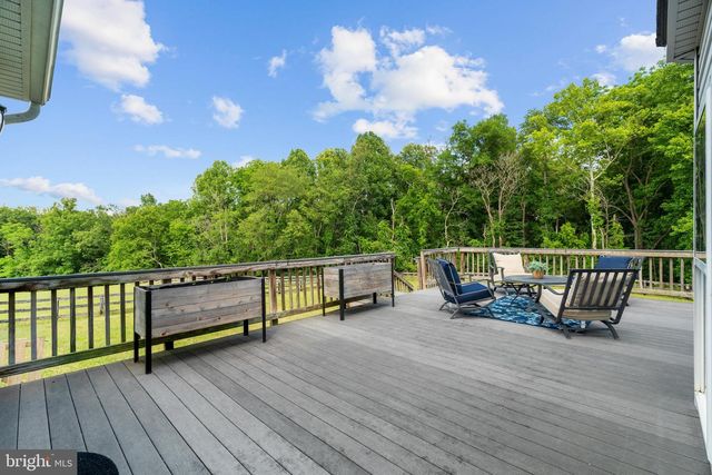 38689 CASSIA LN, Lovettsville, VA 20180
